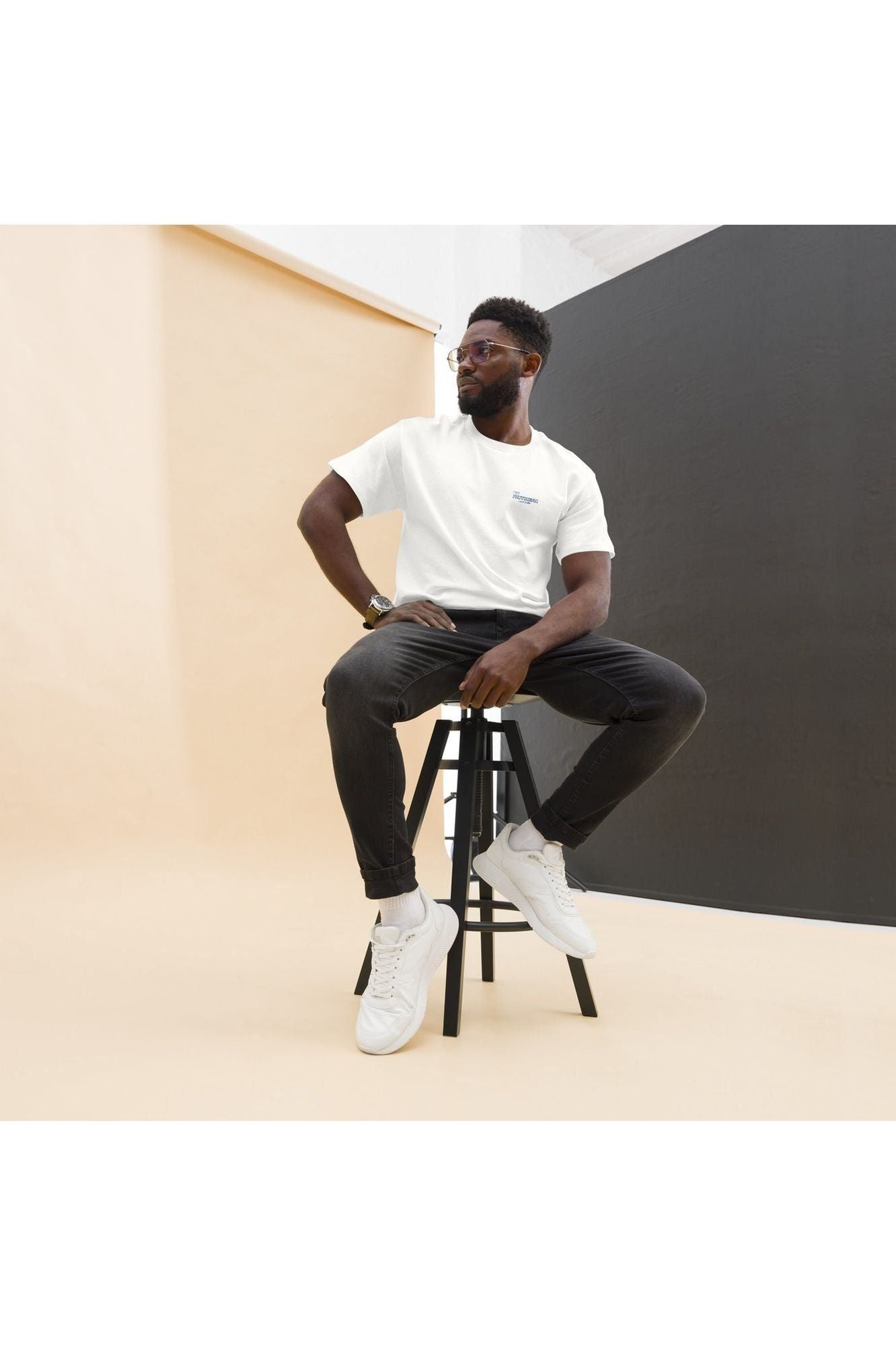Mr Photogenic Classic Logo T-Shirt